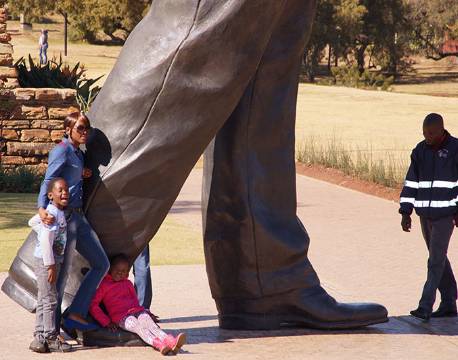 Nelson Mandela statue, Pretoria, Sydafrika africa tours